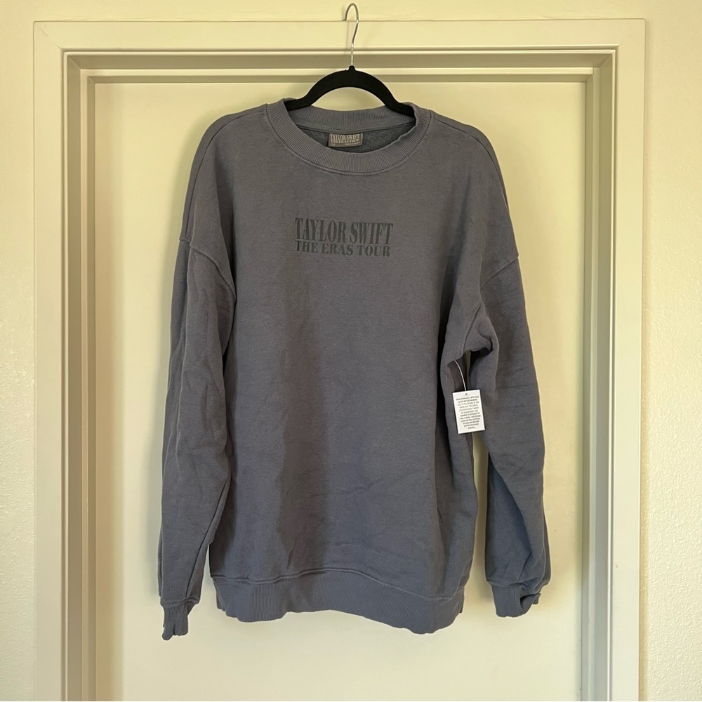 Taylor Swift Blue Crewneck Large